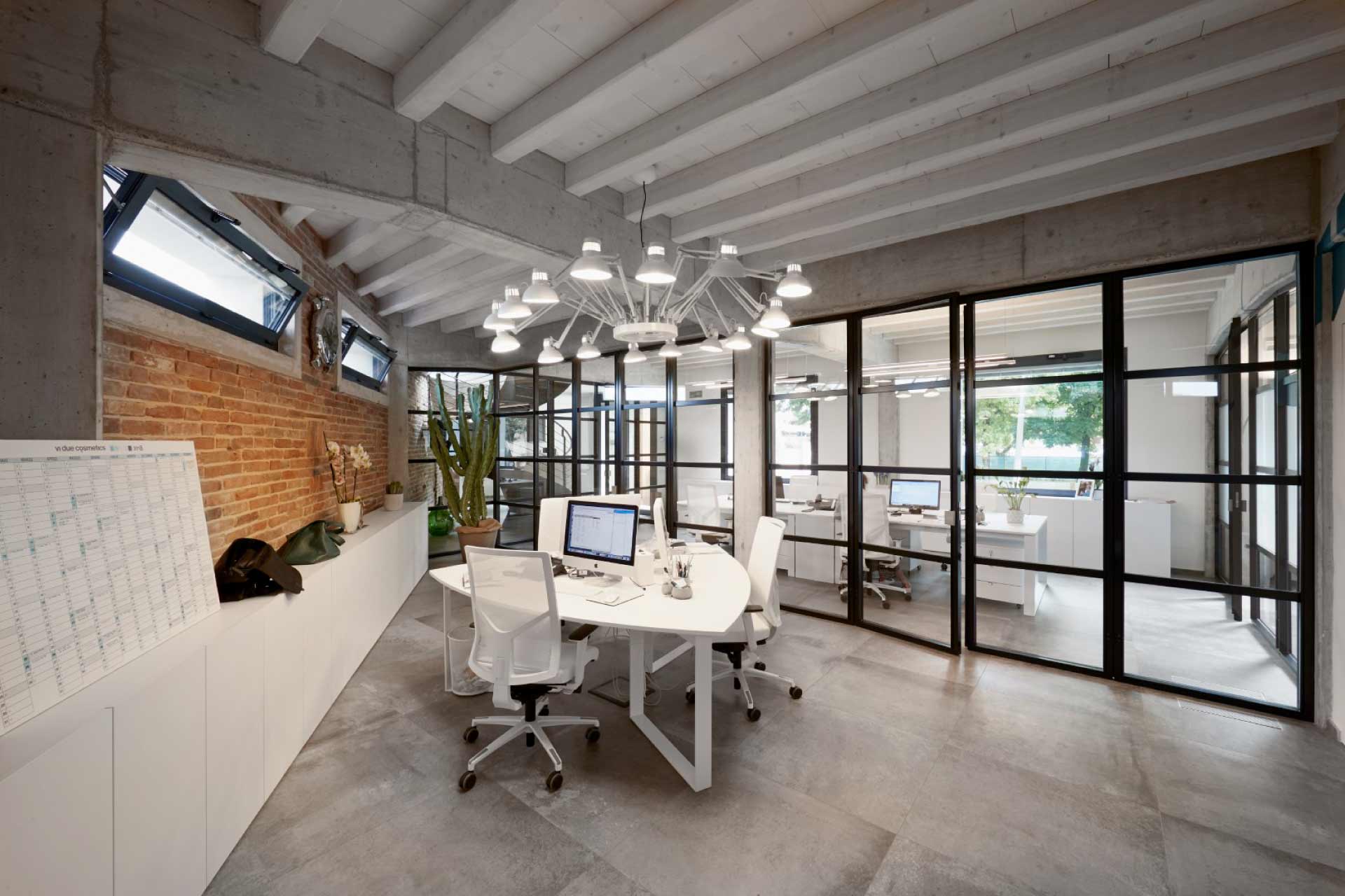 V Due Cosmetics | Studio Magenis